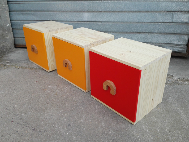 mueble modular infantil +pieza ficticio madera 72.5x72.5x33 1u 36x36x30 12u